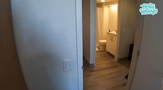 potret kos-kosan Gavin anak Arie Untung © 2022 You Tube 