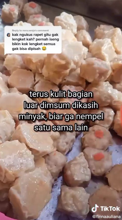Trik agar dimsum tidak lengket dan saling menempel saat dikukus