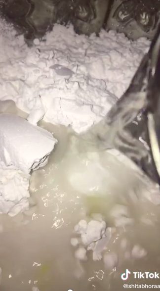 5 Cara bikin camilan renyah dari batang pisang, cocok jadi ide jualan