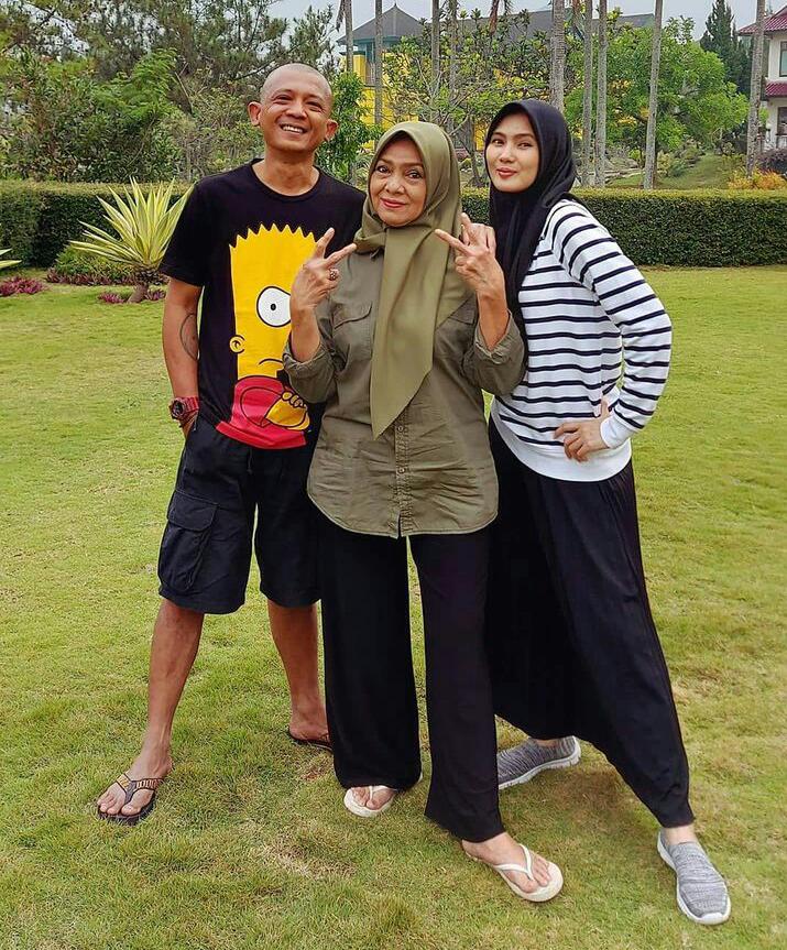 potret terbaru nenek artis top © instagram potret terbaru nenek artis top © instagram