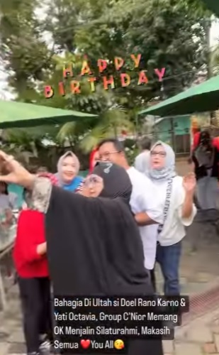 momen ultah Rano Karno ke-62 jadi ajang kumpul artis senior © berbagai sumber