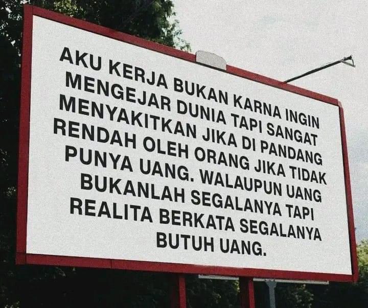 potret orang tulis pesan berujung sia-sia © berbagai sumber potret orang tulis pesan berujung sia-sia © berbagai sumber
