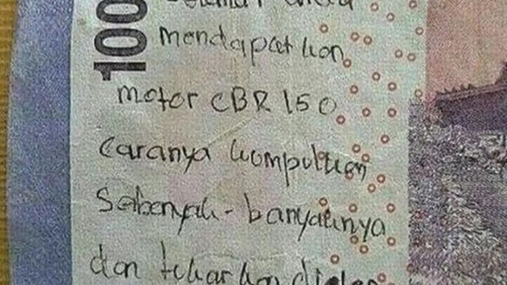 coretan lucu di uang kertas © berbagai sumber