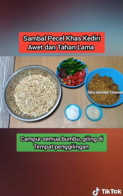 5 Trik bikin sambal pecel yang lezat, tidak basi hingga 2 bulan
