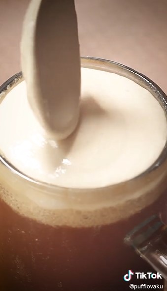 Bahannya simpel, ini 5 cara bikin butterbeer ala film Harry Potter