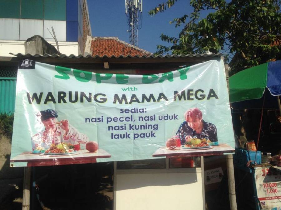 spanduk jualan bertema member BTS © berbagai sumber