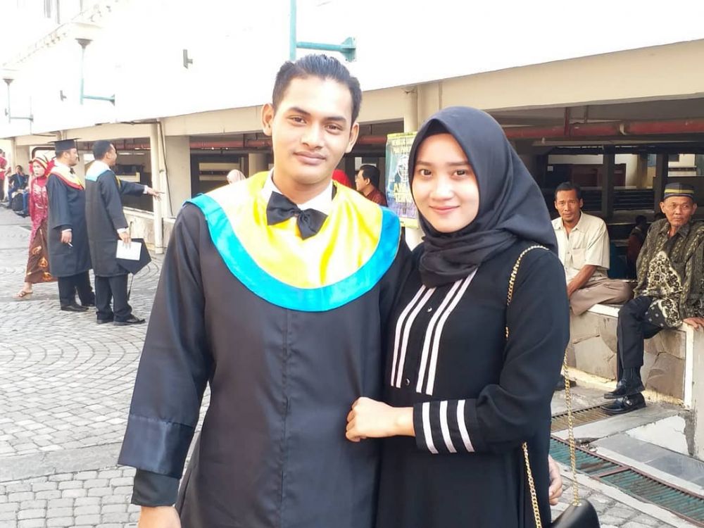 potret mesra Yeni Inka dan Khrisna Shakti © 2022 Instagram potret mesra Yeni Inka dan Khrisna Shakti © 2022 Instagram