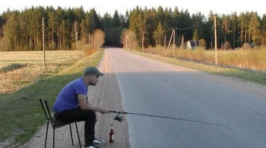 mancing tapi di sembarang tempat © berbagai sumber