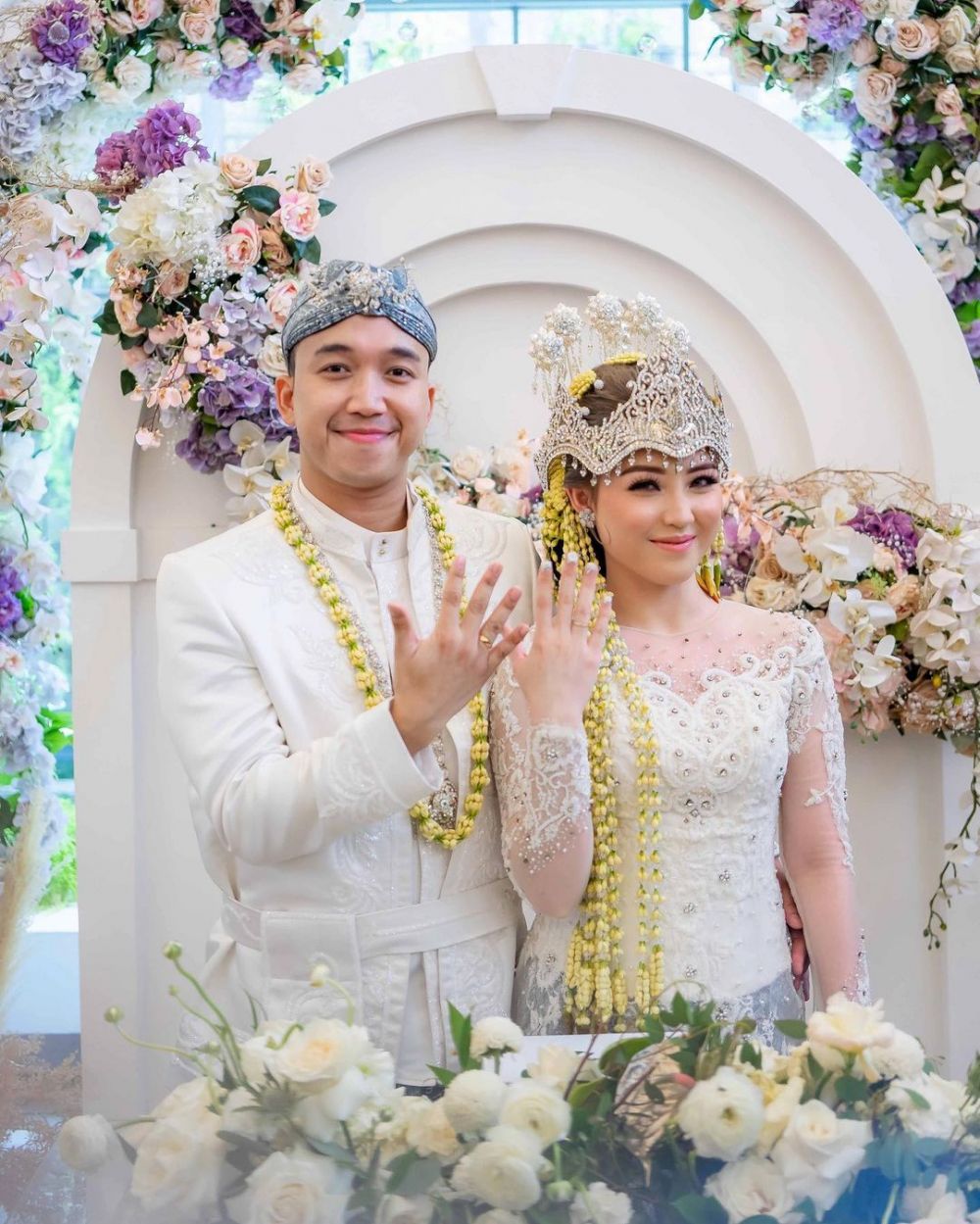 momen pernikahan eks member JKT48 © berbagai sumber