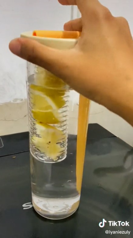 Cara membuat infused water lemon agar tidak pahit dan tetap segar