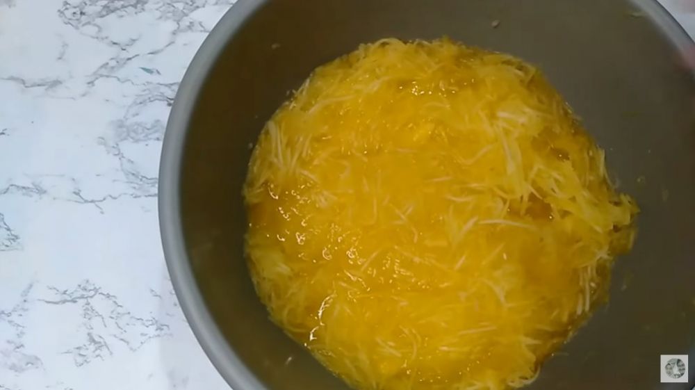 Cara bersihkan getah pepaya muda sebelum dimasak, pakai 1 bahan dapur