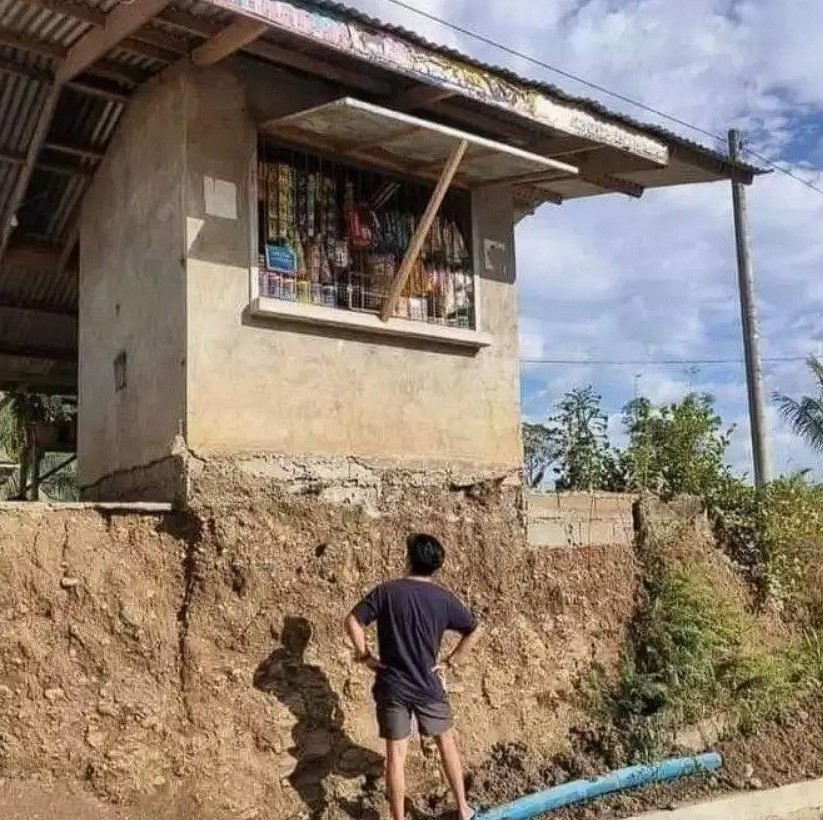 Jualan di tempat nggak biasa Berbagai sumber Jualan di tempat nggak biasa Berbagai sumber