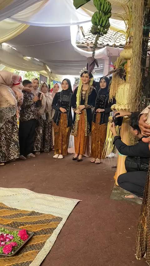 akad nikah Yeni Inka © berbagai sumber akad nikah Yeni Inka © berbagai sumber