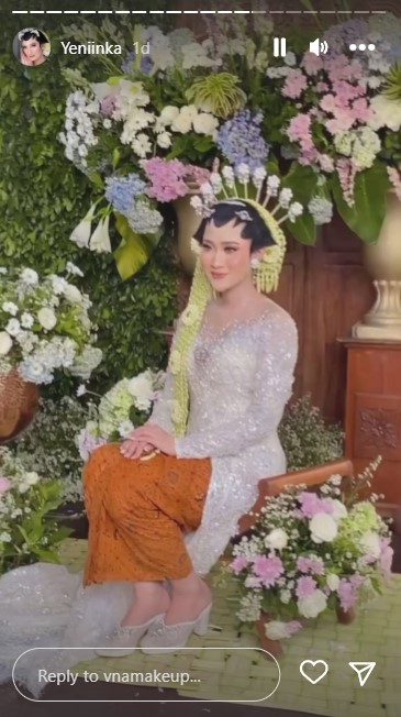 detail makeup pernikahan Yeni Inka © Instagram detail makeup pernikahan Yeni Inka © Instagram
