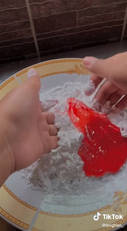 7 Cara bikin gulali rambut nenek agar tak keras, simpel dan antigagal