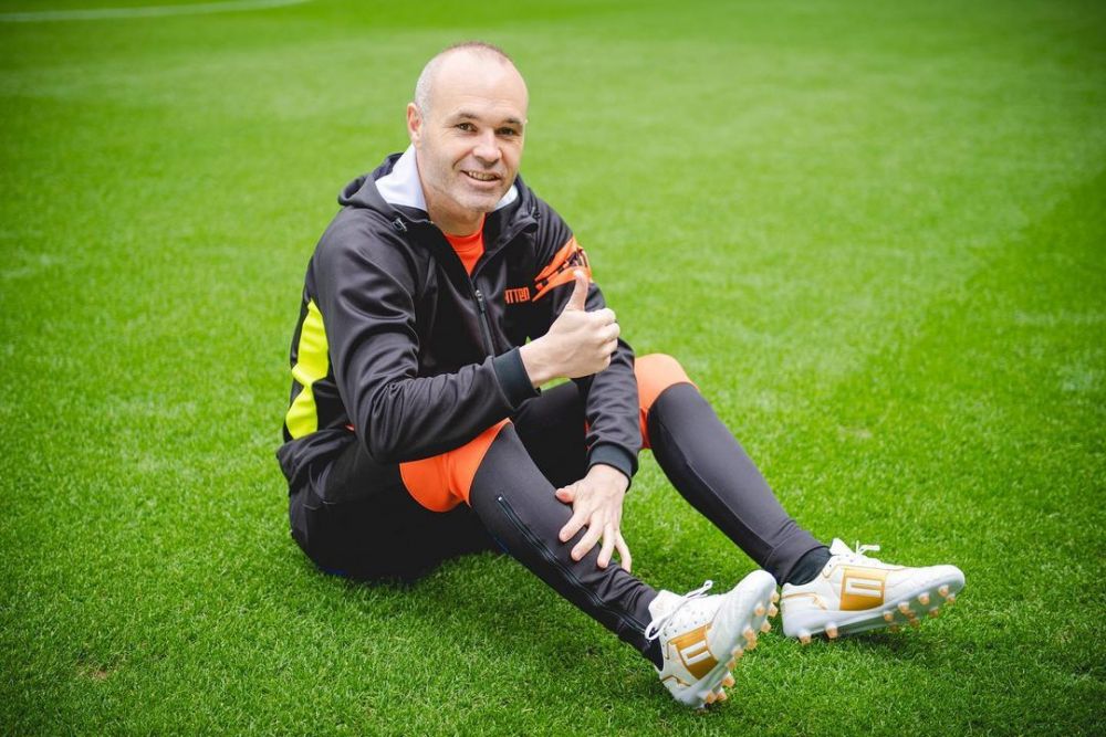 Tak cuma jago bola, ini daftar pemain Piala Dunia dengan gelar sarjana