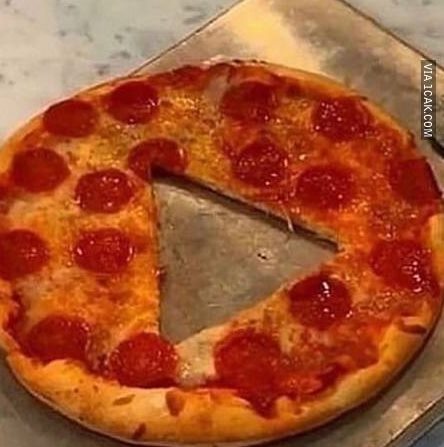 potret piza dipotong nggak simetris © berbagai sumber potret piza dipotong nggak simetris © berbagai sumber