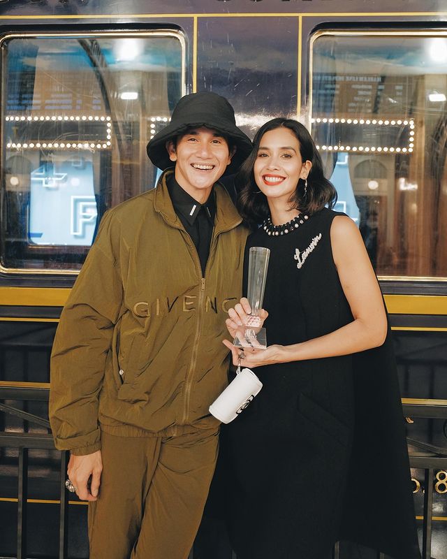 Vino G Bastian dan istri © 2022 Instagram 