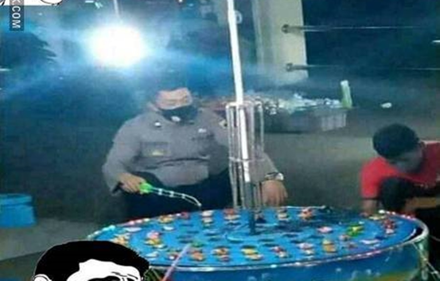 momen di pasar malam nyeleneh © berbagai sumber