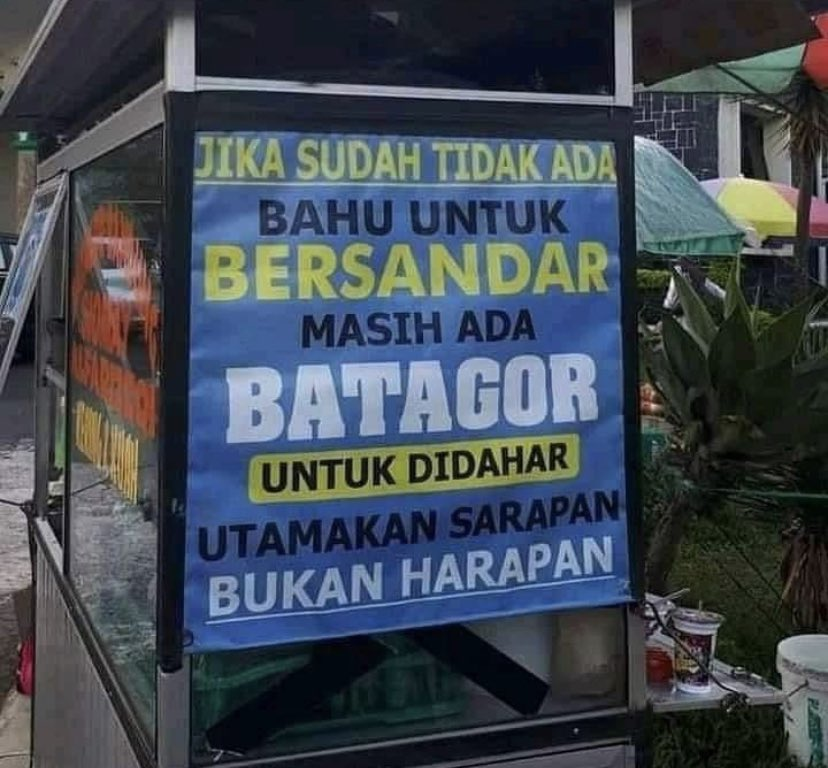potret tulisan di pengumuman bikin baper abis © berbagai sumber
