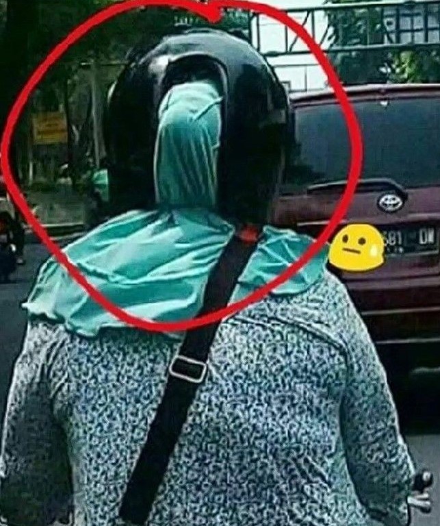 Siasati helm rusak Berbagai sumber