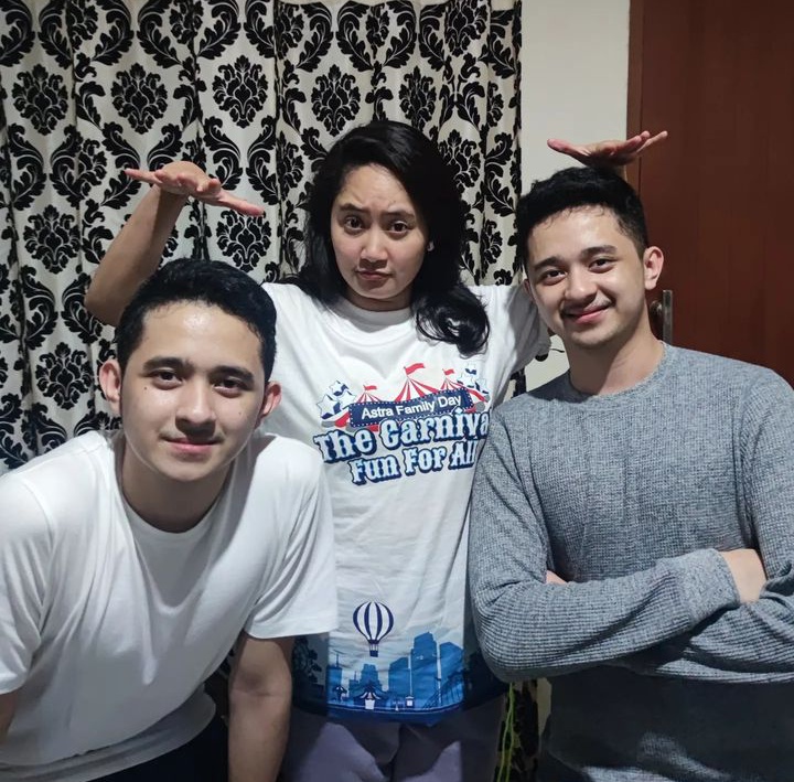 potret terbaru Nakula dan Sadewa berbagai sumber potret terbaru Nakula dan Sadewa berbagai sumber