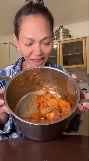 11 Kreasi masakan Indonesia ala Bunda Corla, simpel khas menu rumahan