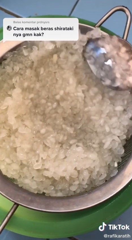 Bisa pakai kompor, ini 5 cara masak nasi shirataki tanpa ribet