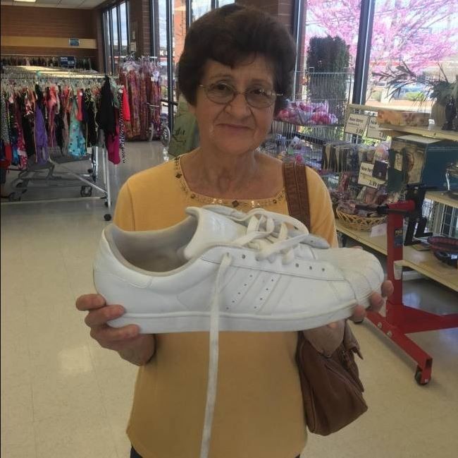 barang jualan berukuran jumbo © berbagai sumber