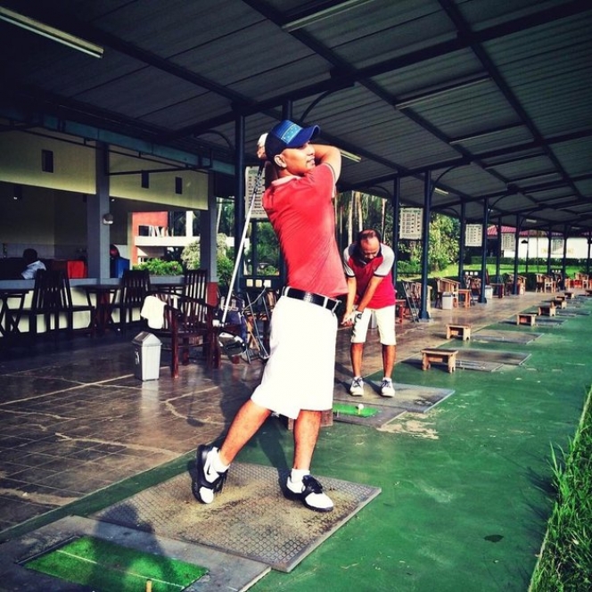 Gaya hidup mewah Enji Baskoro © 2022 Instagram 