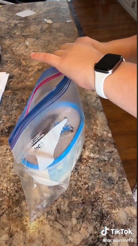 Trik simpel menyimpan es krim dalam freezer agar teksturnya tak keras