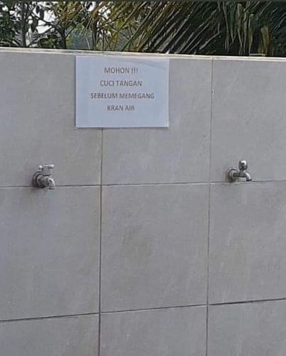 tulisan toilet umum nyeleneh deh © berbagai sumber tulisan toilet umum nyeleneh deh © berbagai sumber