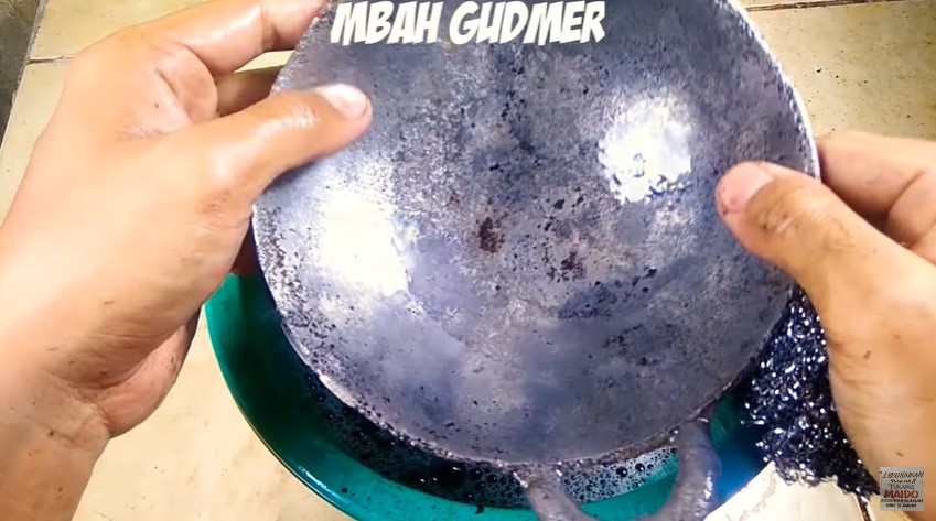 Auto mulus lagi, ini cara bersihkan panci lama yang sudah berkarat