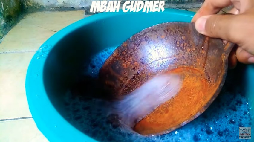 Auto mulus lagi, ini cara bersihkan panci lama yang sudah berkarat