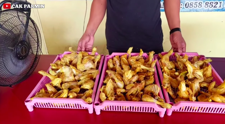Trik ungkep ayam ala pedagang kaki lima, awet seharian tanpa kulkas