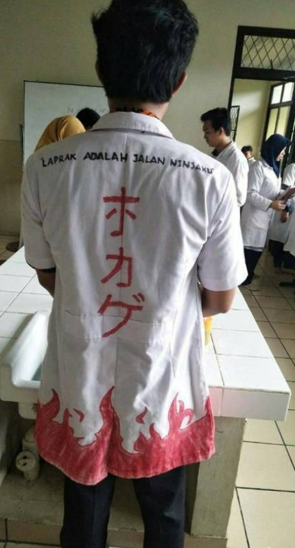 siswa praktikum © berbagai sumber