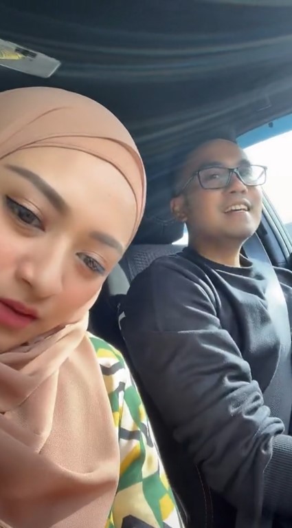 Nathalie Nolscher mesra bareng mantan pacar © berbagai sumber