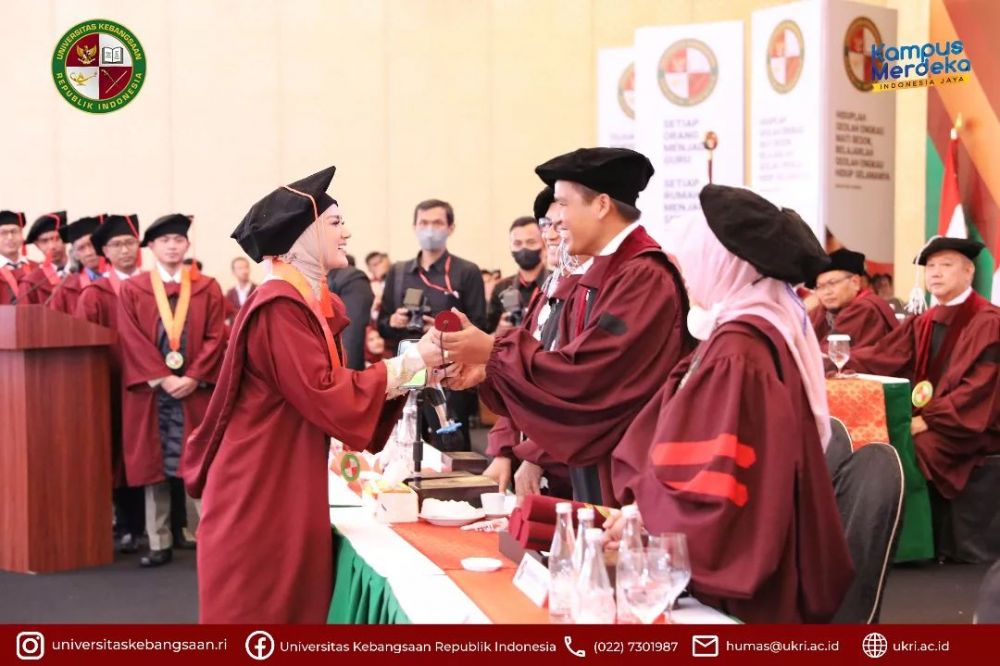 momen wisuda s1 mulan jameela © instagram