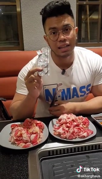 Trik makan di restoran all you can eat, tetap kenyang tapi sehat