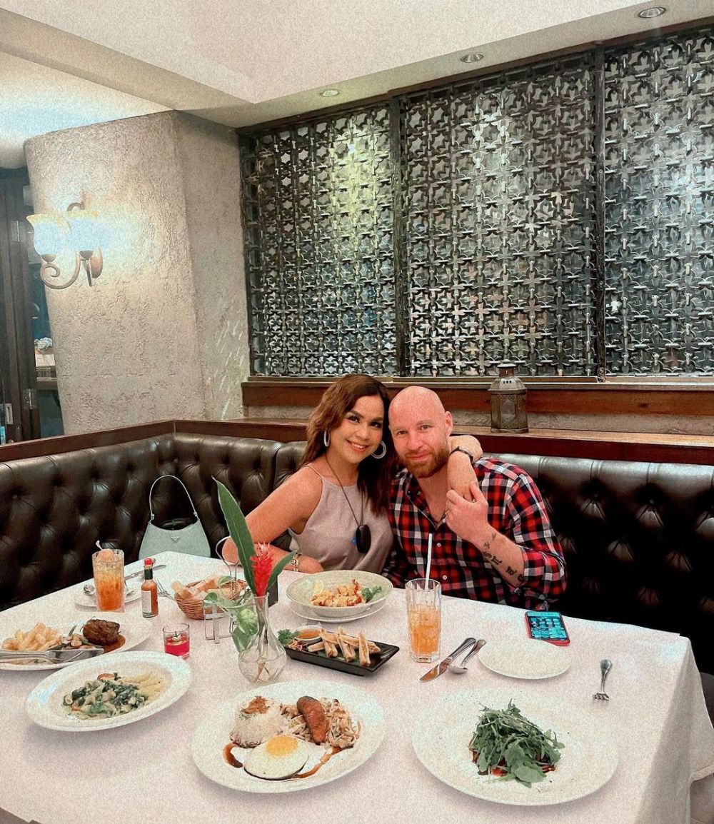 Perjanjian pranikah presenter Berbagai sumber