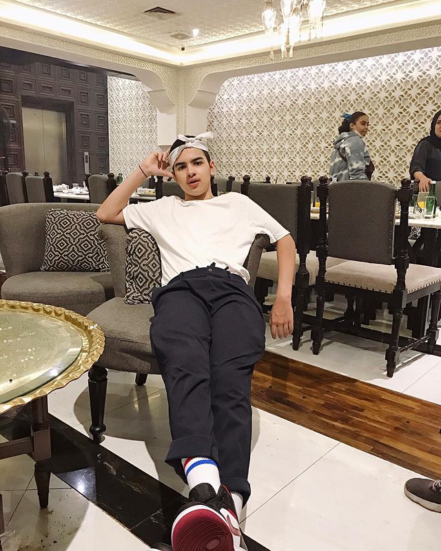 Idola remaja, 7 potret terbaru Suheil Bisyir 'Prabu Surawisesa' berbagai sumber Idola remaja, 7 potret terbaru Suheil Bisyir 'Prabu Surawisesa' berbagai sumber