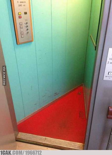 11 Penampakan lift nggak biasa ini lucunya bikin tepuk jidat