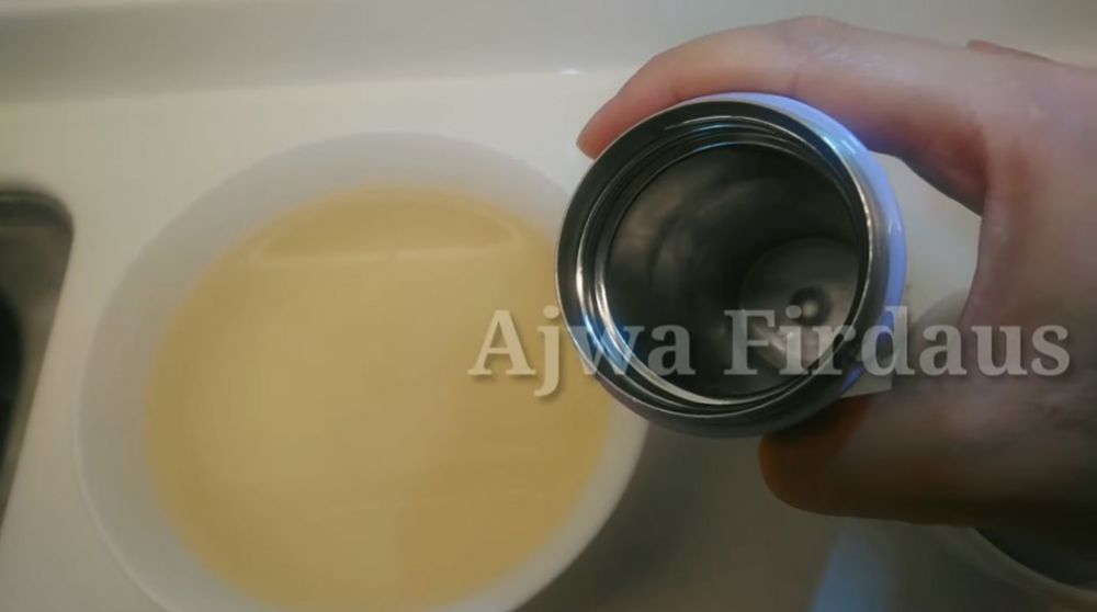 Cara cuci tumbler termos yang sudah berkerak, cuma pakai 1 bahan dapur