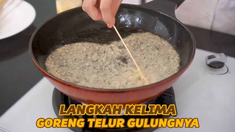 5 Trik membuat telur gulung antigagal dan praktis ala Jessica Jane