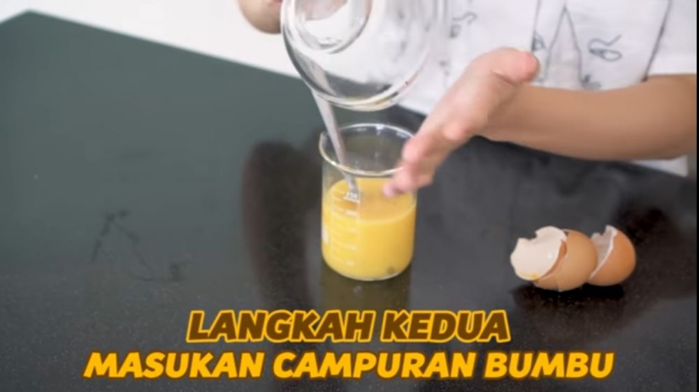 5 Trik membuat telur gulung antigagal dan praktis ala Jessica Jane