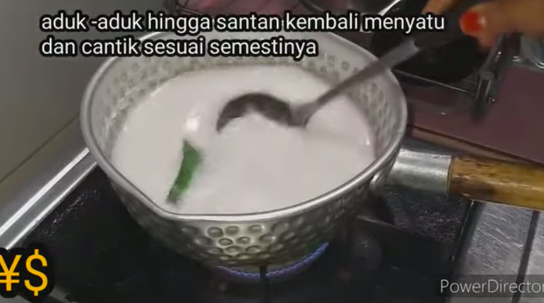 Tak perlu masak dari awal, ini trik mengatasi santan yang pecah