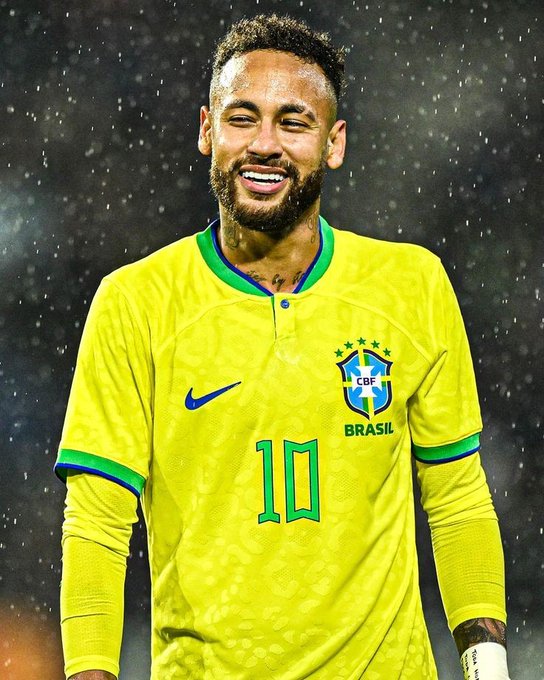 Kisah Neymar: Dari rumah tak ada listrik sampai pemain termahal dunia