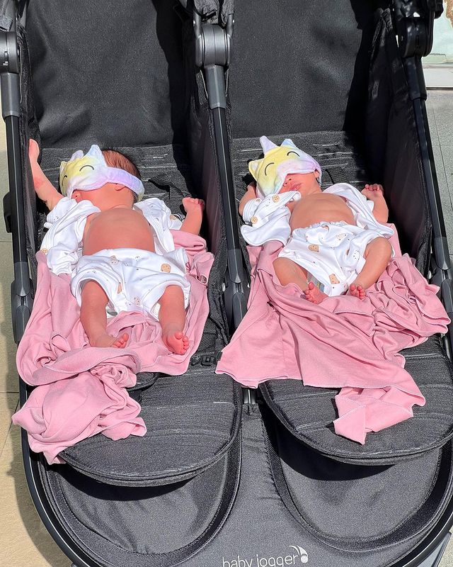 5 Potret terbaru Anisa Rahma dengan baby twins yang menggemaskan