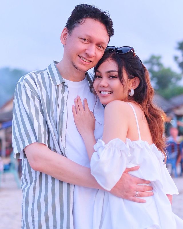 pasangan 7 seleb ini punya banyak bisnis © 2022 berbagai sumber