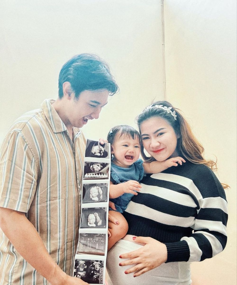 Felicya Angelista pamer baby bump anak kedua © 2022 berbagai sumber